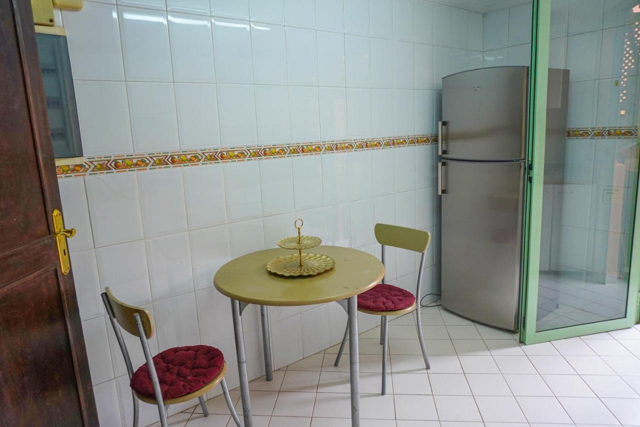 Superbe Appartement En Residence Avec Piscine Marrakesh Bagian luar foto